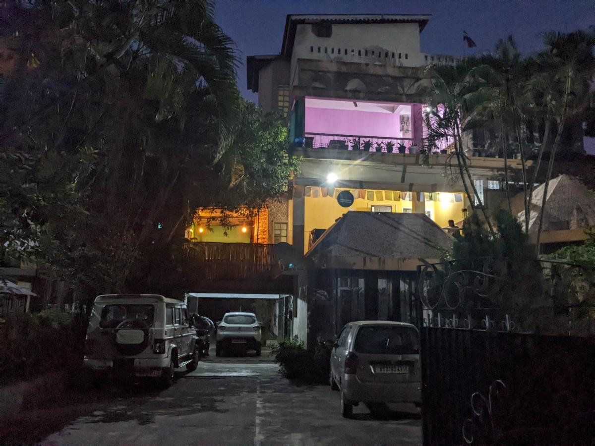 Auberge de jeunesse Mezenga Backpackers à Guwahati Extérieur photo